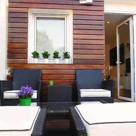 Green Home *